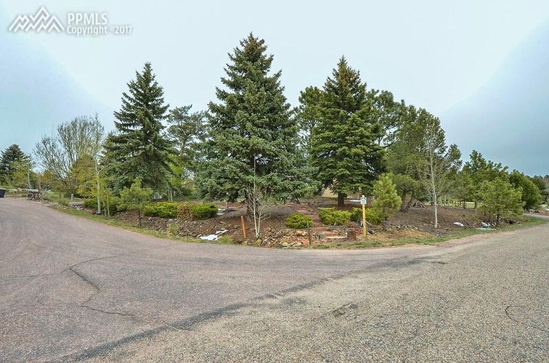 860 Shadow Mountain Dr, Monument, CO 80132