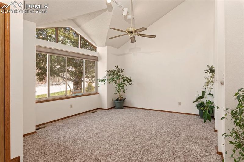 860 Wuthering Hts, Colorado Springs, CO 80921