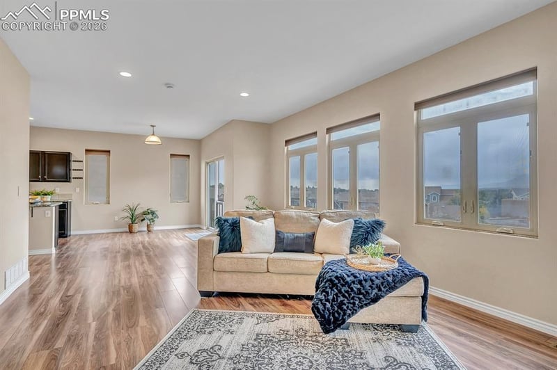 861 Circle Rd, Palmer Lake, CO 80133
