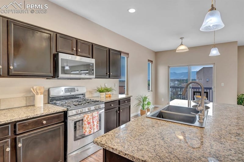 861 Circle Rd, Palmer Lake, CO 80133