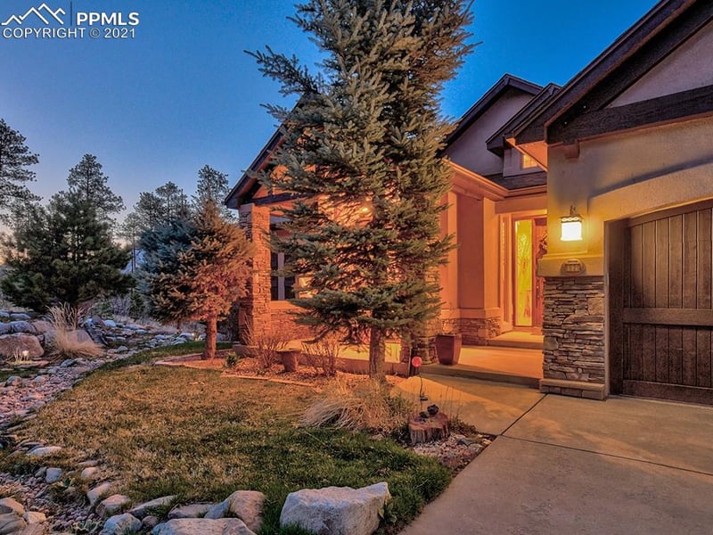 8620 Aspenglow Ln, Cascade, CO 80809