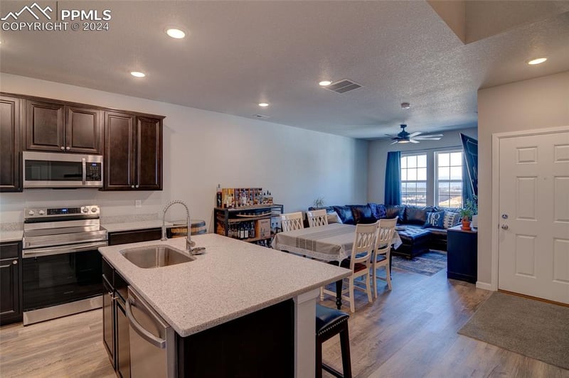 8634 Laurel Mountain Vw, Colorado Springs, CO 80924