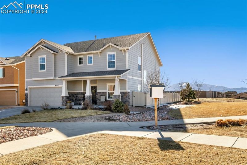 8650 Dry Needle Pl, Colorado Springs, CO 80908