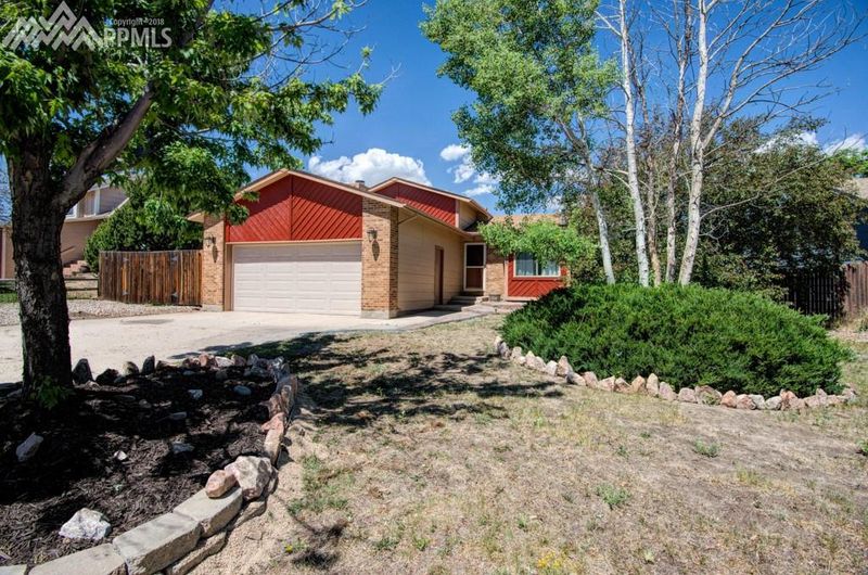 8655 Freemantle Dr, Colorado Springs, CO 80920