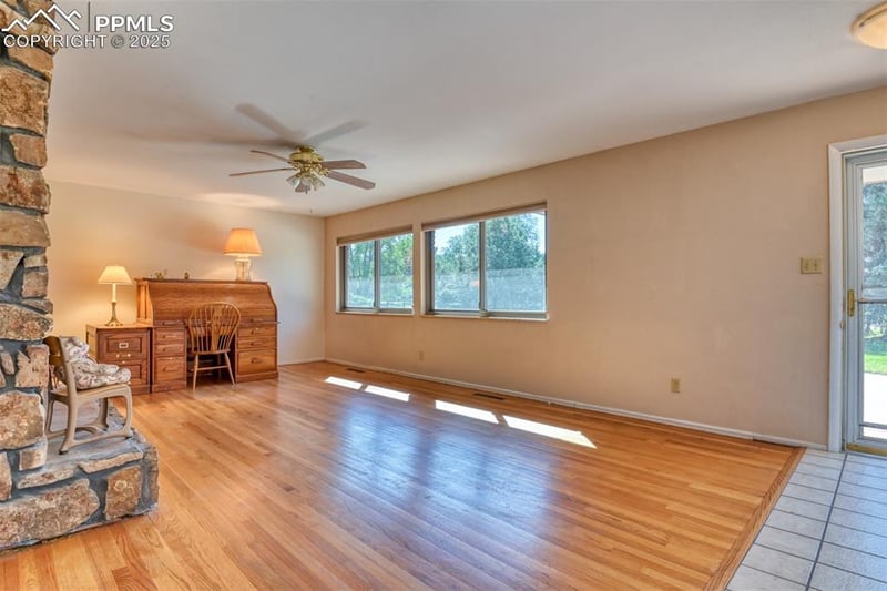 866 Venhorst Rd, Colorado Springs, CO 80920