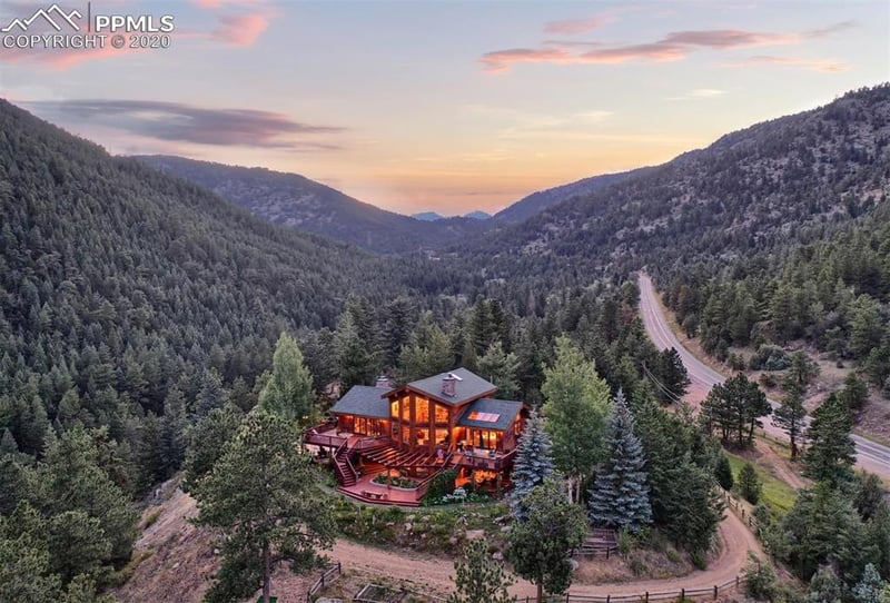8686 N St Vrain Dr, Lyons, CO 80540