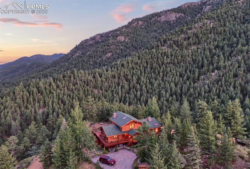 8686 N St Vrain Dr, Lyons, CO 80540