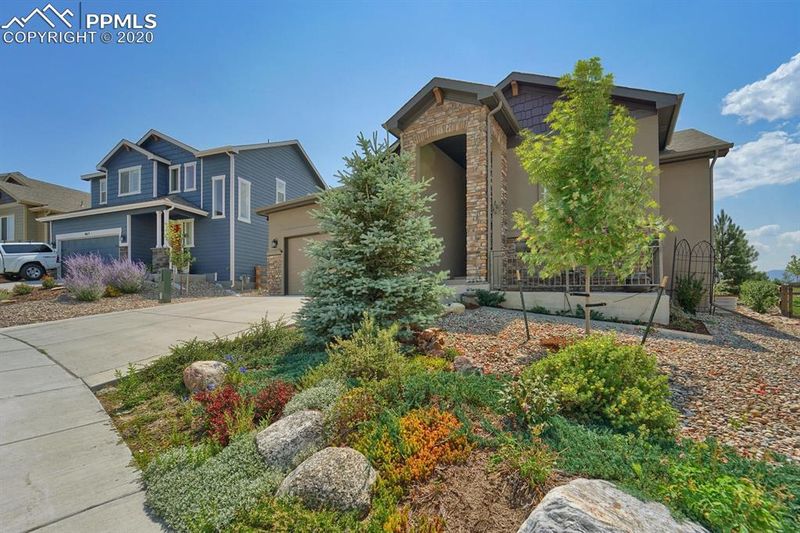 869 Tailings Dr, Monument, CO 80132