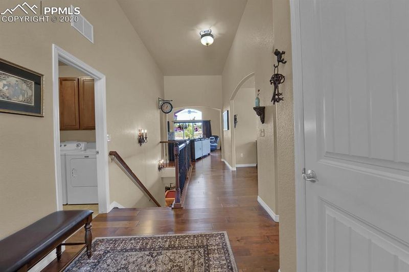 869 Tailings Dr, Monument, CO 80132