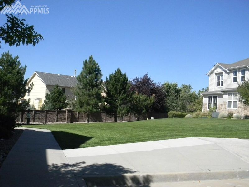 8717 Bamboo Grv, Colorado Springs, CO 80915