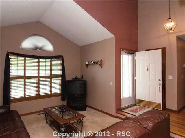 8719 Estebury Cir, Colorado Springs, CO 80920