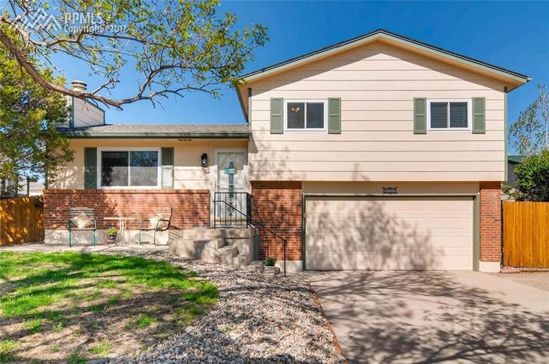 873 Badger Dr, Colorado Springs, CO 80916