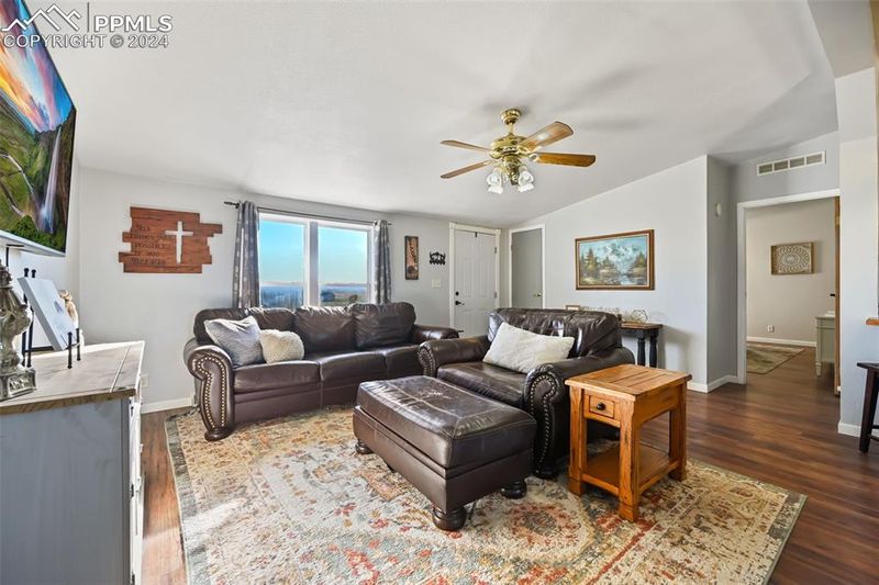 875 Buffalo Run Rd, Calhan, CO 80808