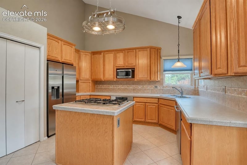 8755 Turnbridge Pl, Colorado Springs, CO 80920