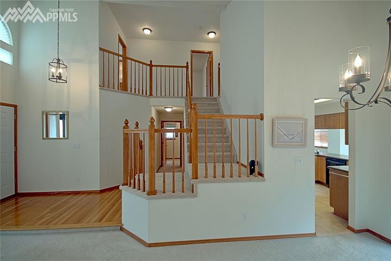 8765 Quail Glen Dr, Colorado Springs, CO 80920