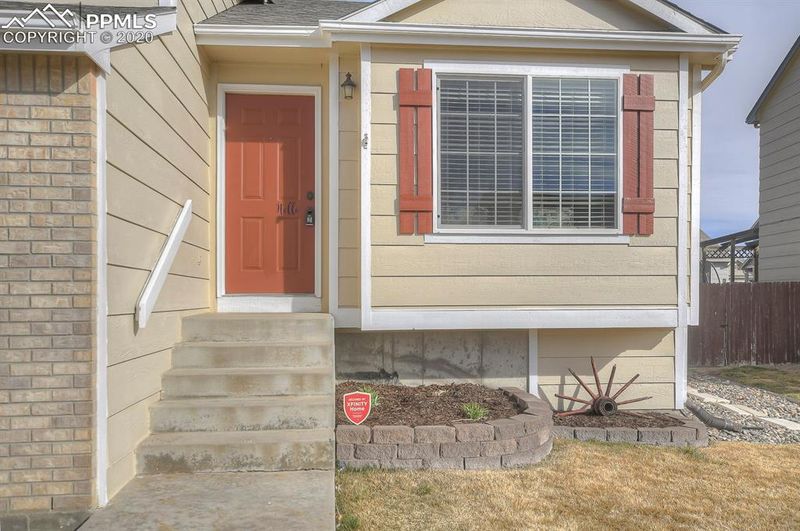 879 S Candlestar Loop, Fountain, CO 80817