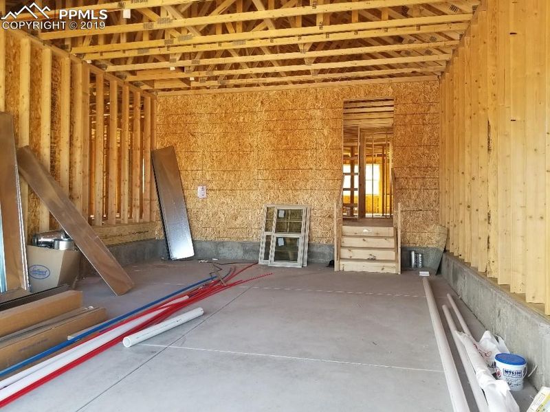 880 Uintah Bluffs Pl, Colorado Springs, CO 80904