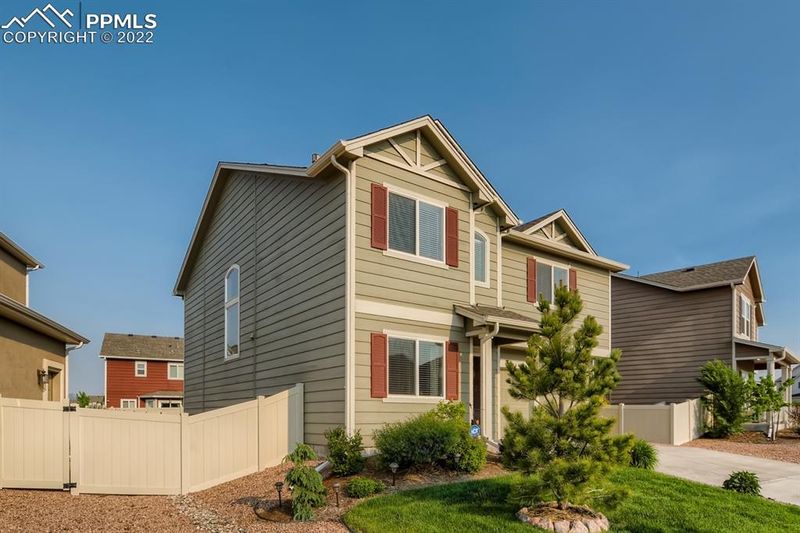 8811 Dry Needle Pl, Colorado Springs, CO 80908