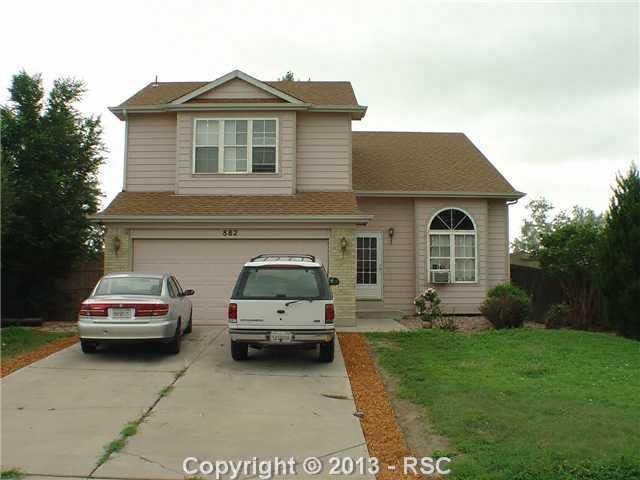 882 Daffodil St, Fountain, CO 80817