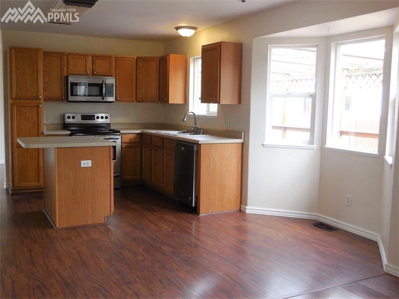 883 S Candlestar Loop, Fountain, CO 80817