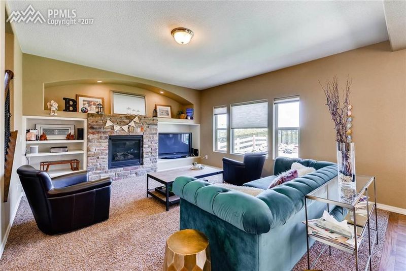 884 Black Arrow Dr, Colorado Springs, CO 80921