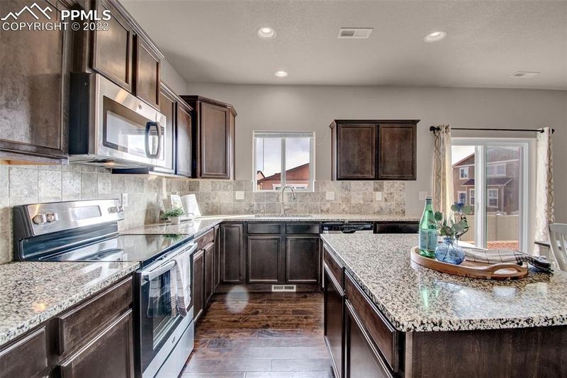 8845 Vanderwood Rd, Colorado Springs, CO 80908