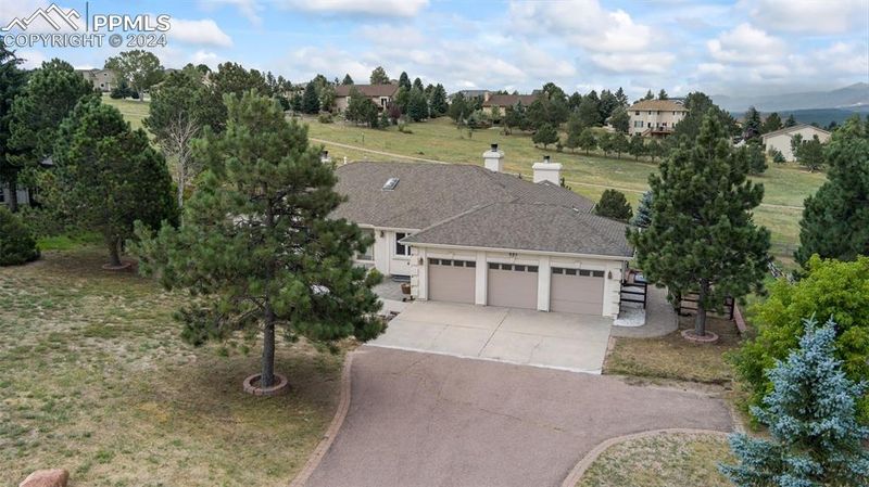 885 Bowstring Rd, Monument, CO 80132