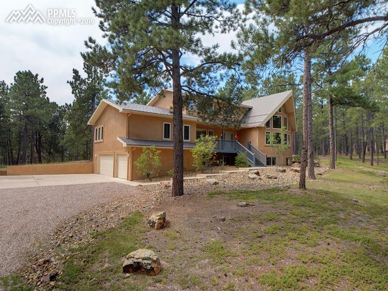 8855 Whispering Pine Trl, Colorado Springs, CO 80908