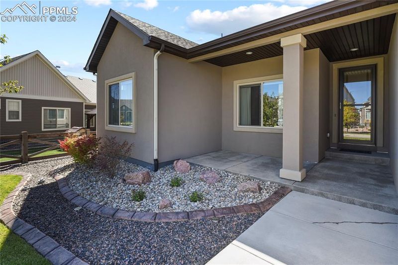 8866 Tranquil Knoll Ln, Colorado Springs, CO 80927
