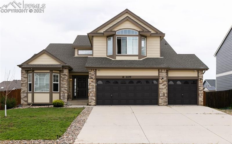 8879 Royal Melbourne Cir, Peyton, CO 80831