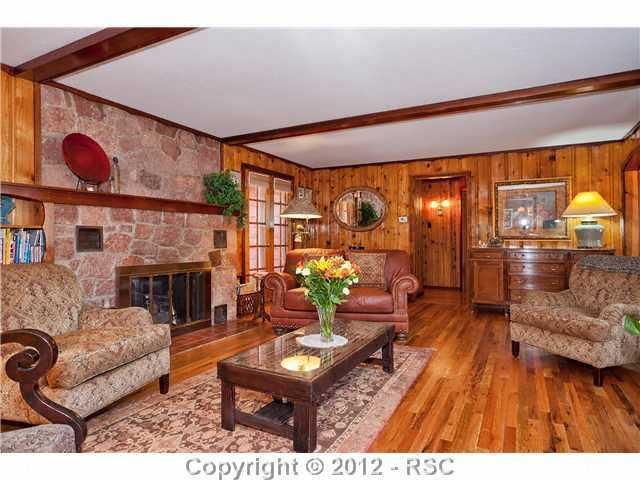 8885 Chipita Park Rd, Cascade, CO 80809