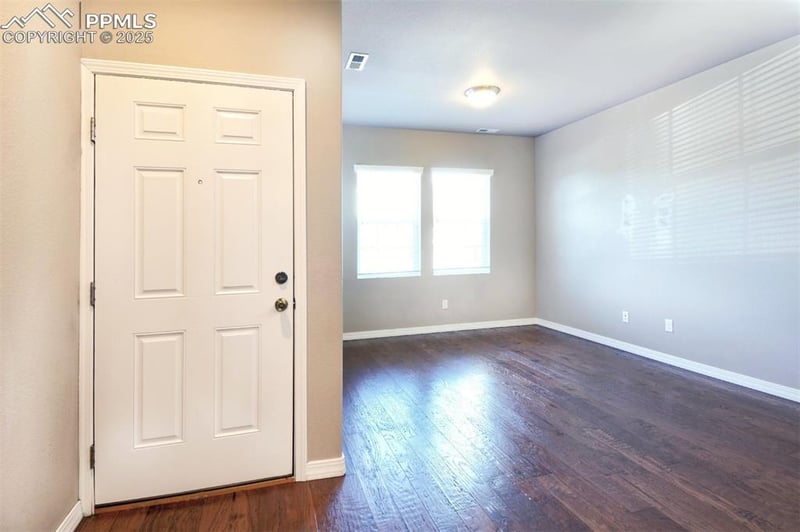 8889 Meadow Rose Vw, Colorado Springs, CO 80924