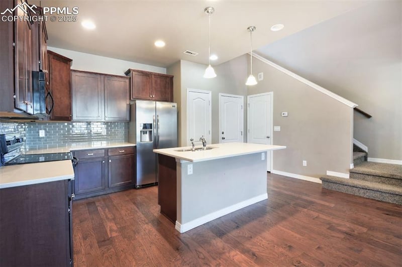 8889 Meadow Rose Vw, Colorado Springs, CO 80924