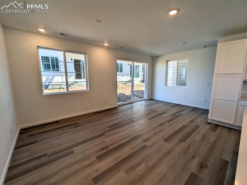 889 Solum Grv, Colorado Springs, CO 80915