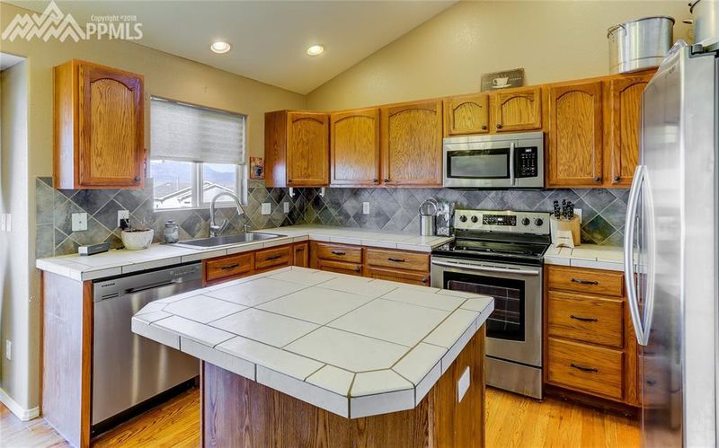 8894 Monterey Way, Fountain, CO 80817