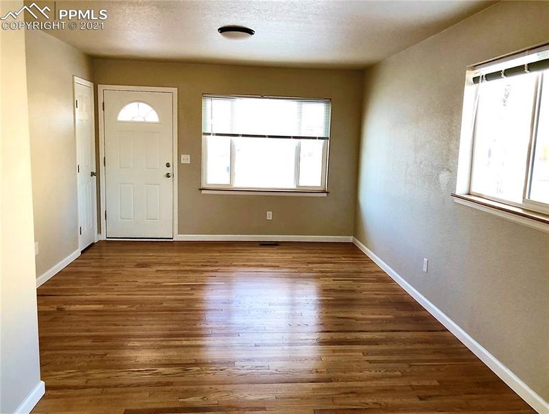 89 Esther Dr, Colorado Springs, CO 80911