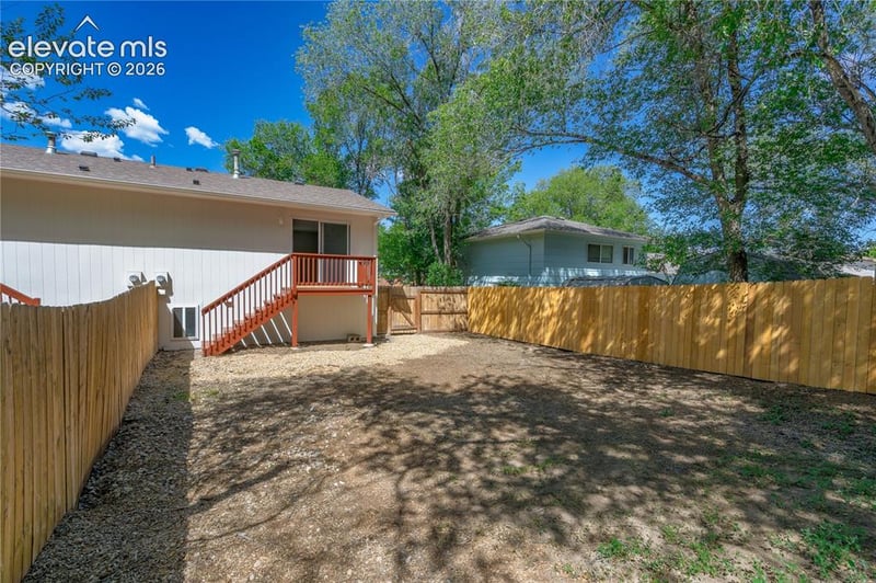 890 Westmoreland Rd, Colorado Springs, CO 80907
