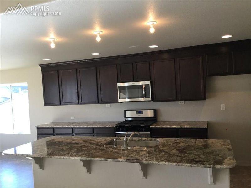 8905 Vanderwood Rd, Colorado Springs, CO 80908