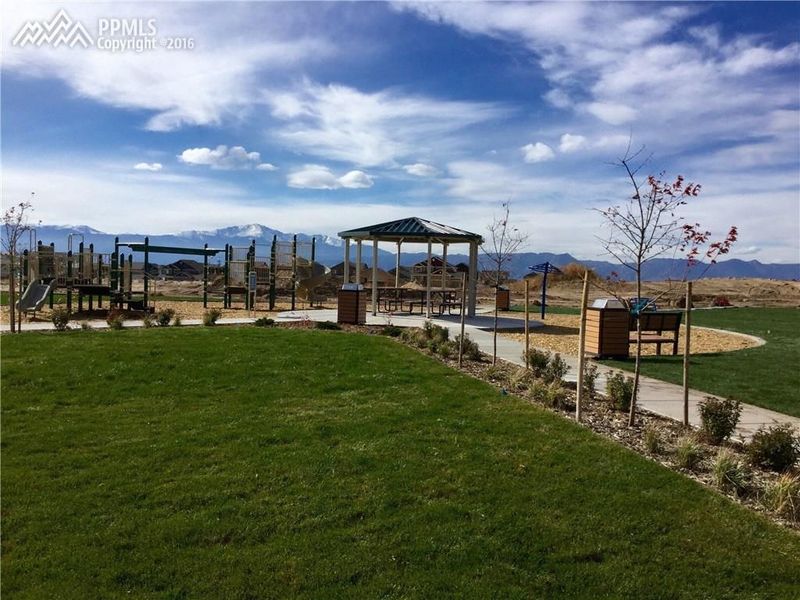 8905 Vanderwood Rd, Colorado Springs, CO 80908
