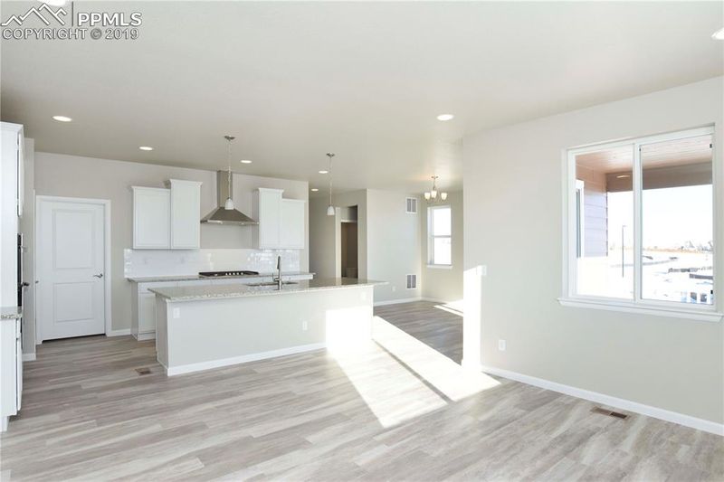 8916 Birch Run Ln, Parker, CO 80134