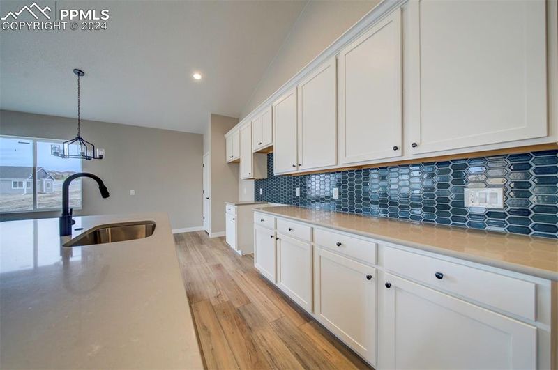 892 Naismith Ln, Monument, CO 80132