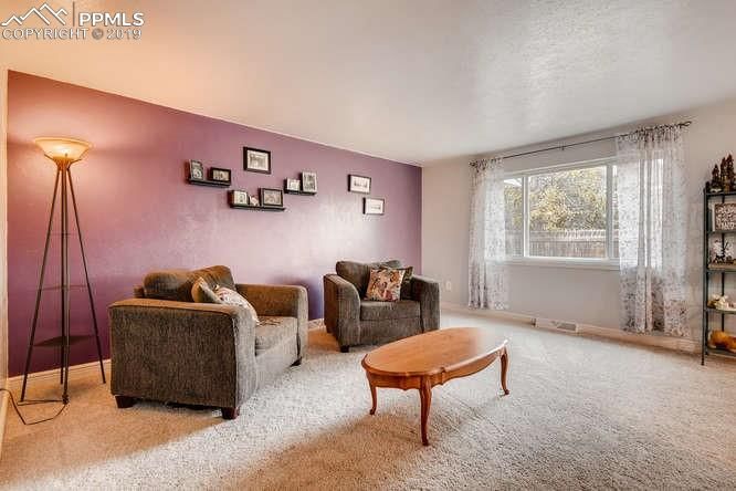 894 S Bermont Dr, Lafayette, CO 80026