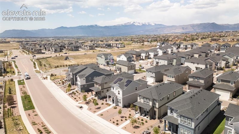 8946 Wolf Valley Dr, Colorado Springs, CO 80924