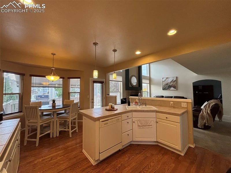 8950 Rochester Dr, Colorado Springs, CO 80920