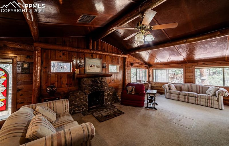 8955 League Trl, Beulah, CO 81023