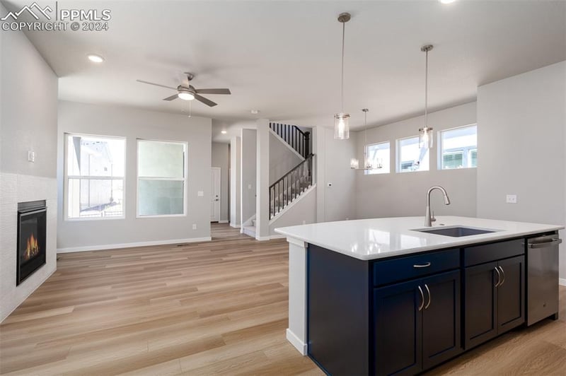 8956 Wolf Valley Dr, Colorado Springs, CO 80924