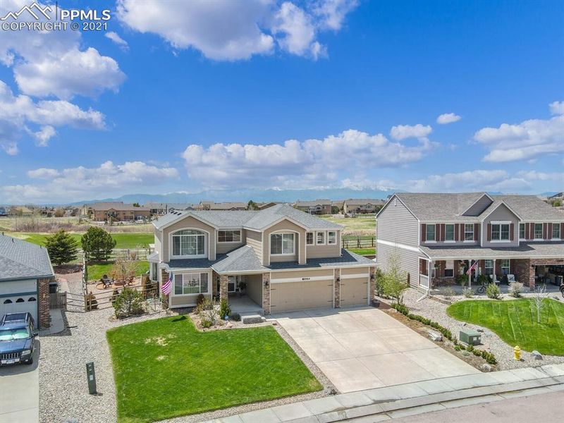 8964 Royal Melbourne Cir, Peyton, CO 80831