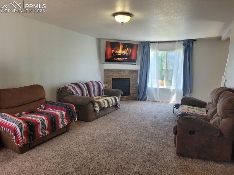 8975 Kingston Heath Rd, Peyton, CO 80831