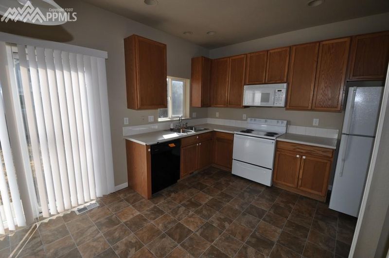 8993 Kingston Heath Rd, Peyton, CO 80831