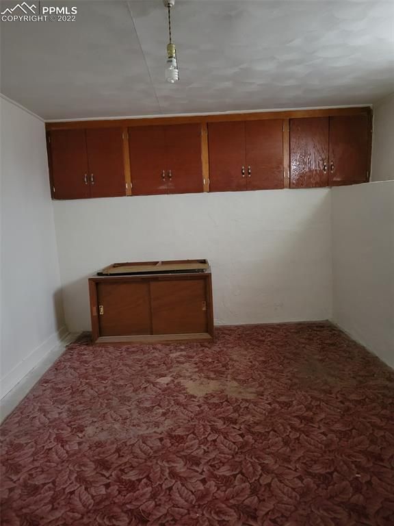 9 Highland Pl, Pueblo, CO 81004